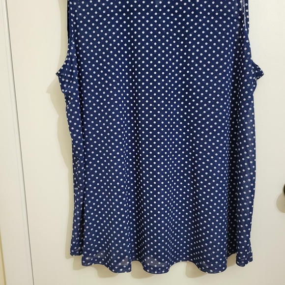 Women's Siren Lily Women's Sleeveless Button Up Tank Tops - Picture 7 of 11